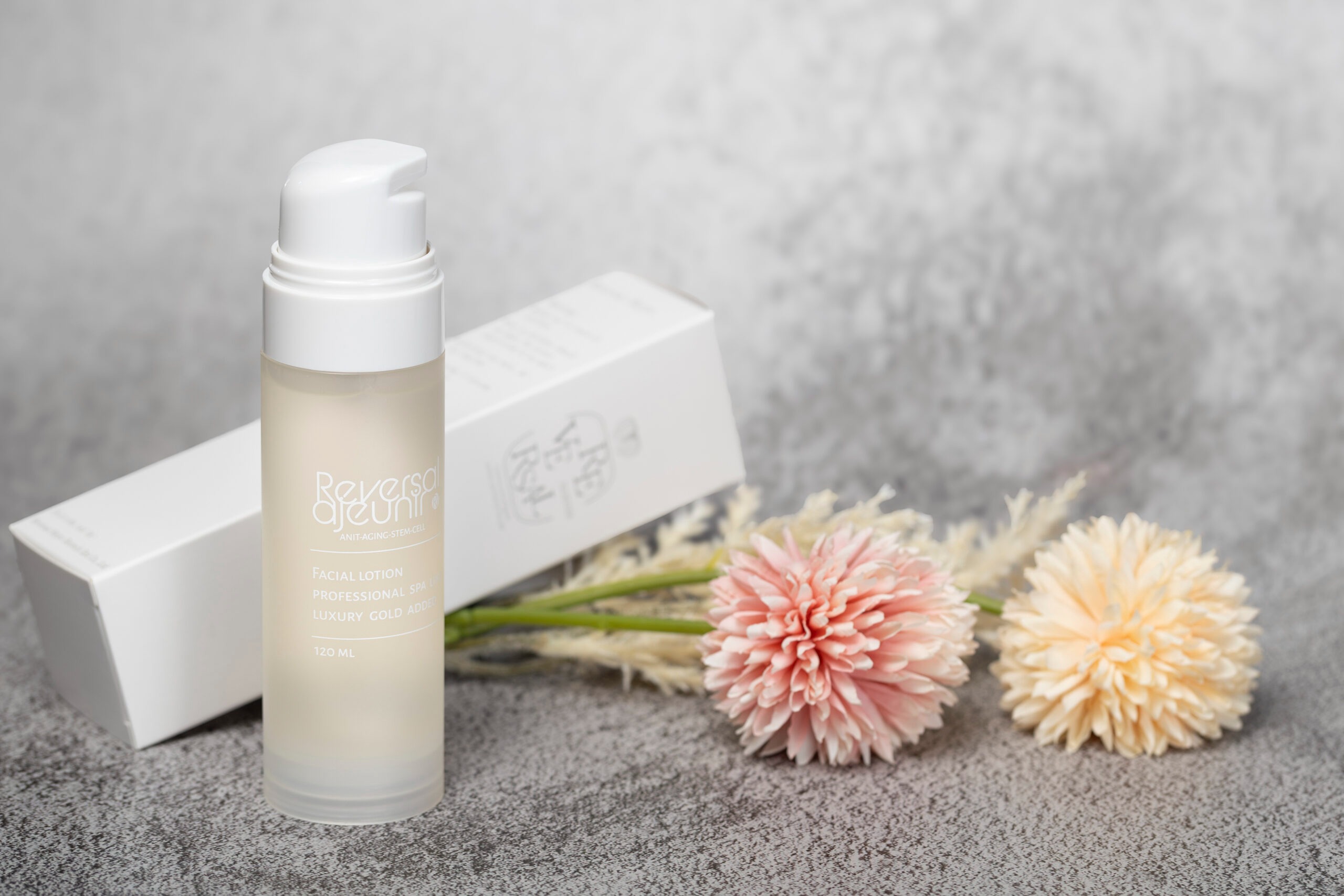 【芮芙RV】★璀璨琉金全效青春露120ml